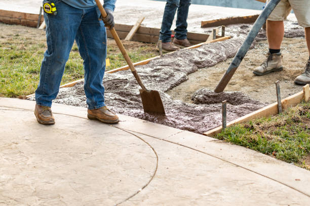 Best Concrete Installation Cost  in Shorewood Forest, IN