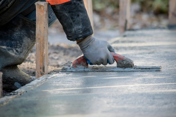 Best Affordable Concrete Contractor  in Shorewood Forest, IN
